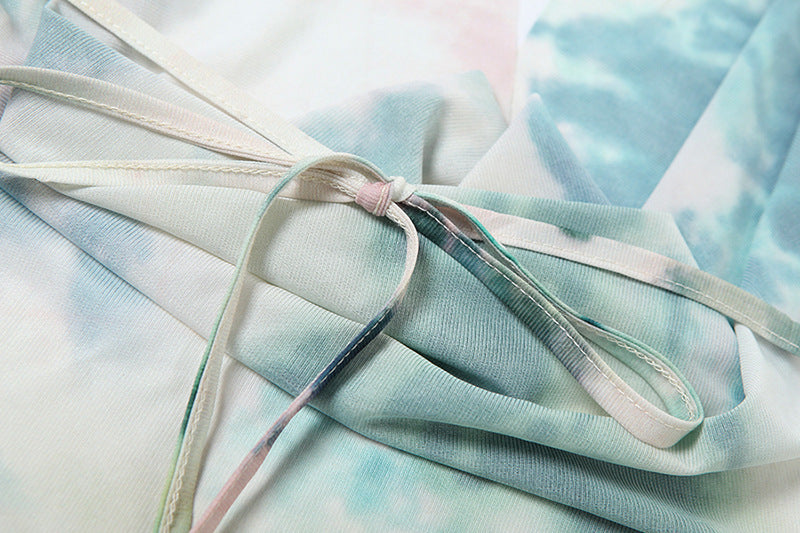 Zweiteiliges Tie-Dye-Set – Rückenfreies Maxikleid mit tiefem V-Ausschnitt