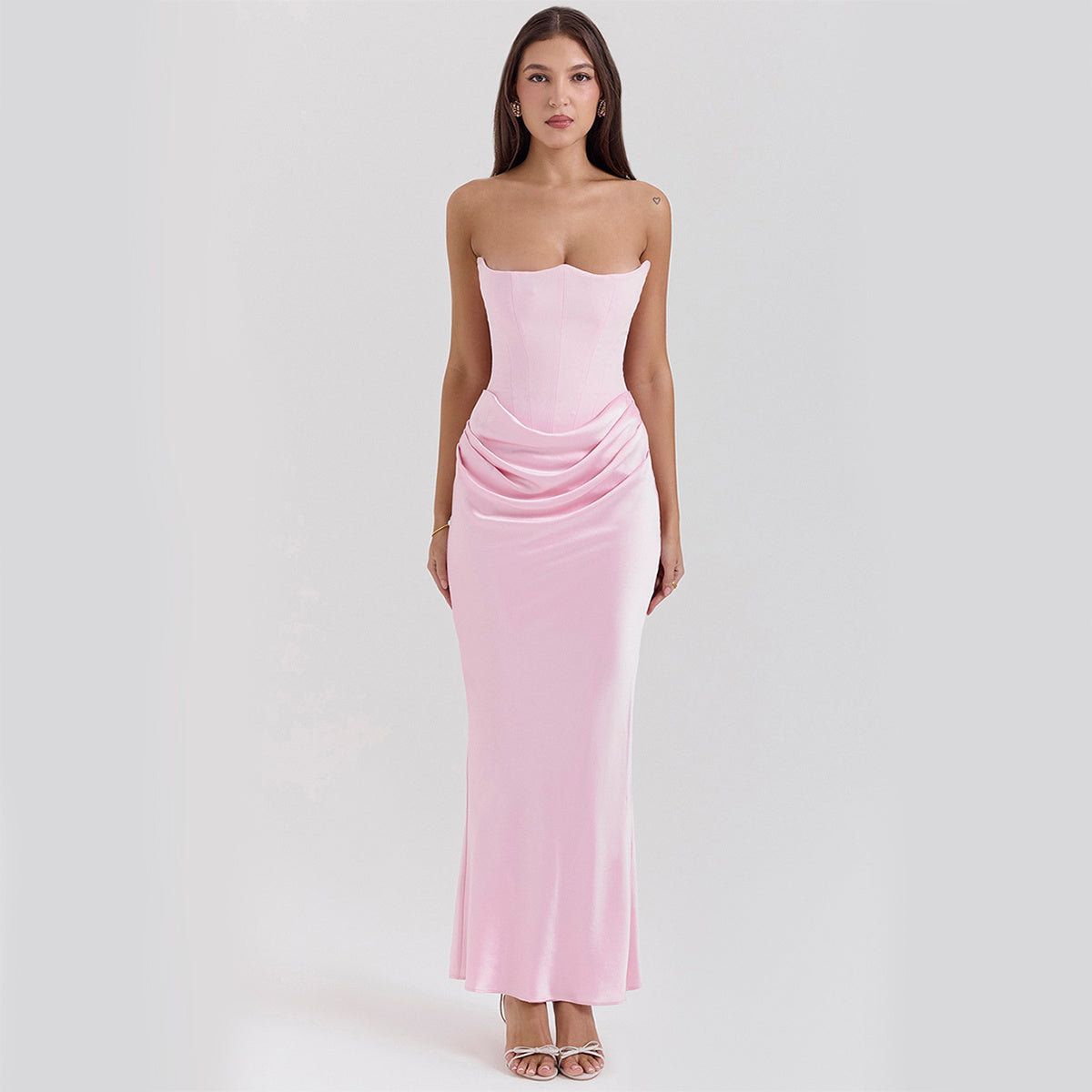 Rückenfreies Abendkleid