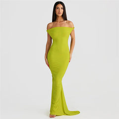 Rückenfreies Kleid