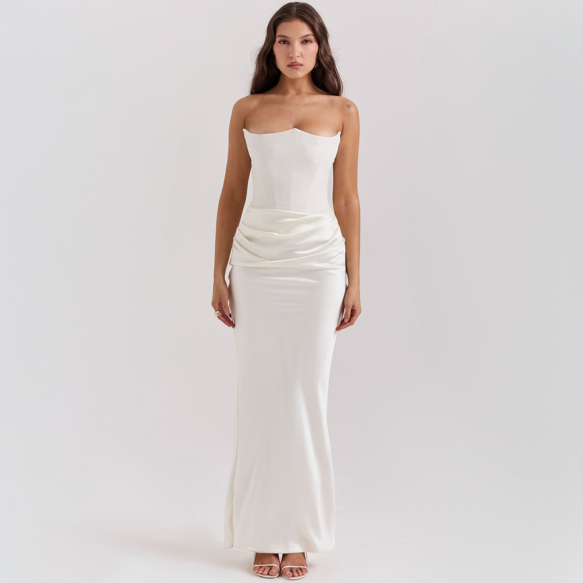 Rückenfreies Abendkleid