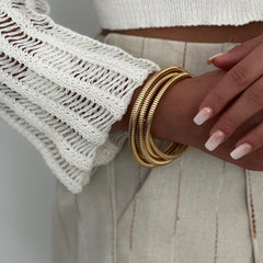 Multilayer bracelet made of simple alloy 