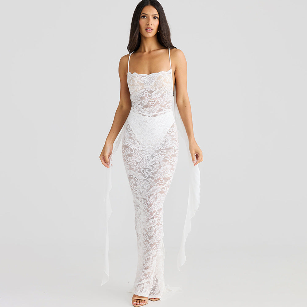 Enges Spitzen Kleid