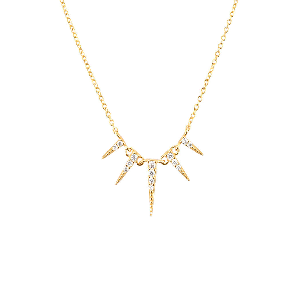 Halskette mit konischem Diamant